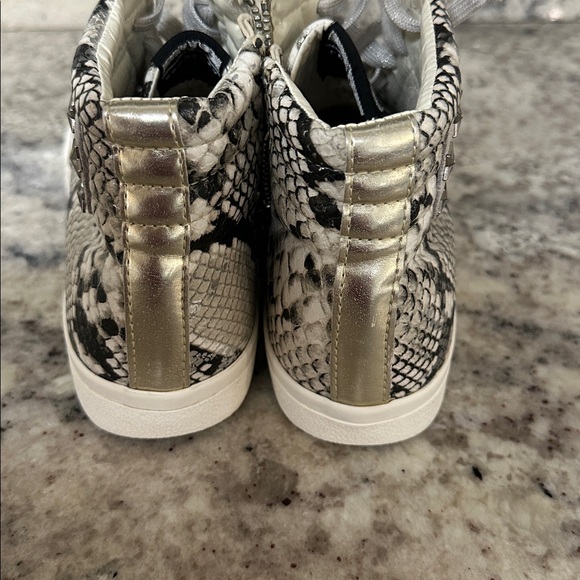 Vintage Havana Gray and White snake skin High-Top Sneakers - Picture 7 of 9